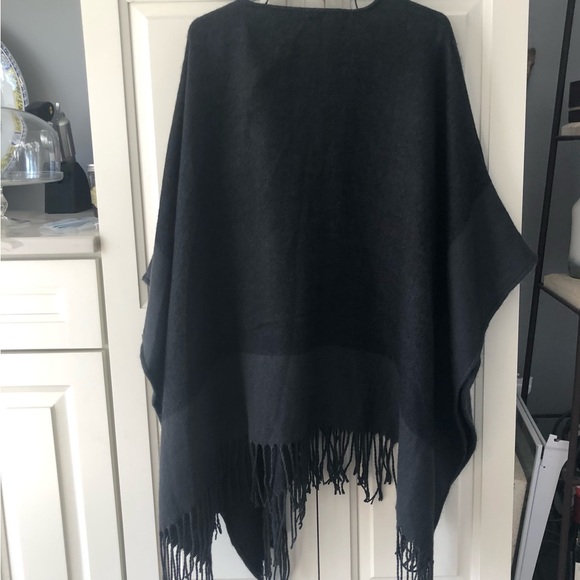 Wrap - Picture 2 of 3